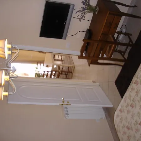 Villa Riviera *