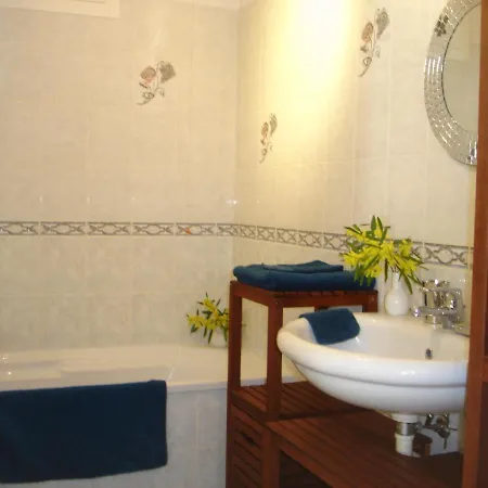 Villa Riviera *